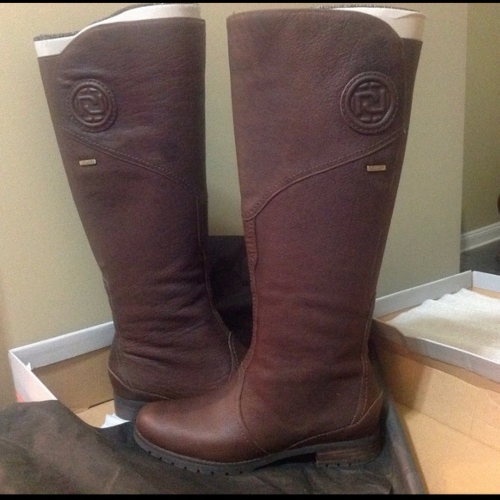 Rockport Wide-calf boots.